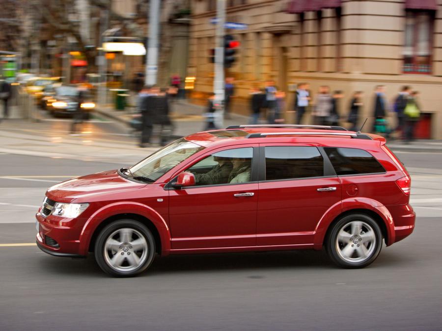  Dodge Journey R/T 2008 года  (AU) (фото 18 из 24)